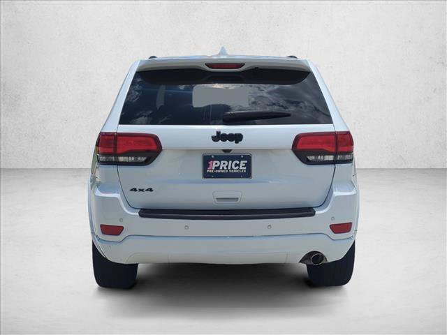 Used 2021 Jeep Grand Cherokee Laredo X AWD/4WD image 4