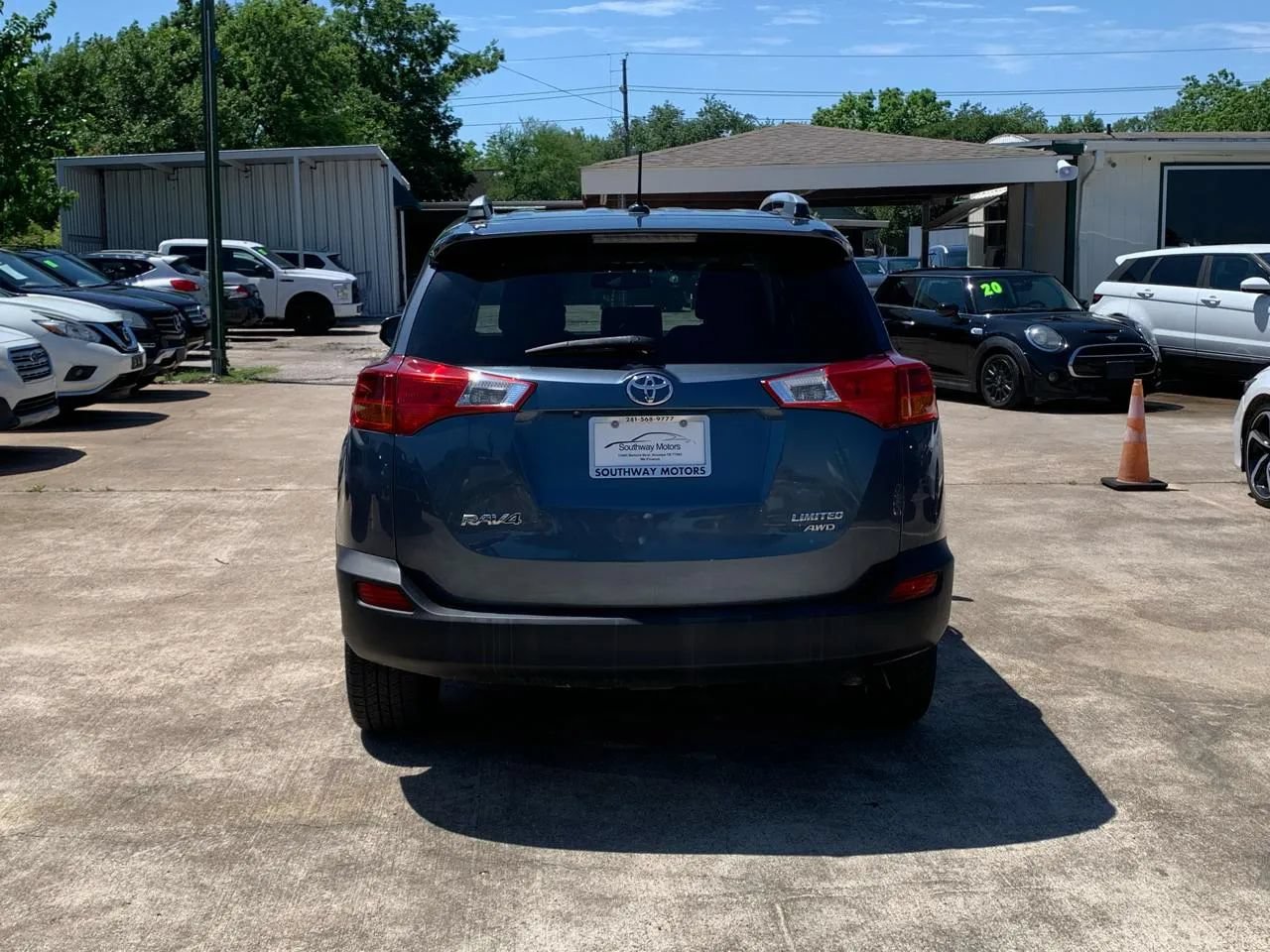 Used 2013 Toyota RAV4 Limited AWD/4WD image 6