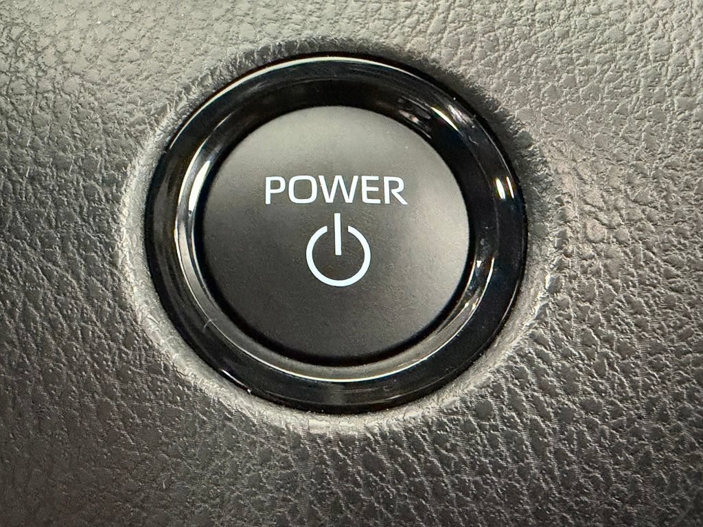 Used 2026 Toyota Camry SE FWD image 30