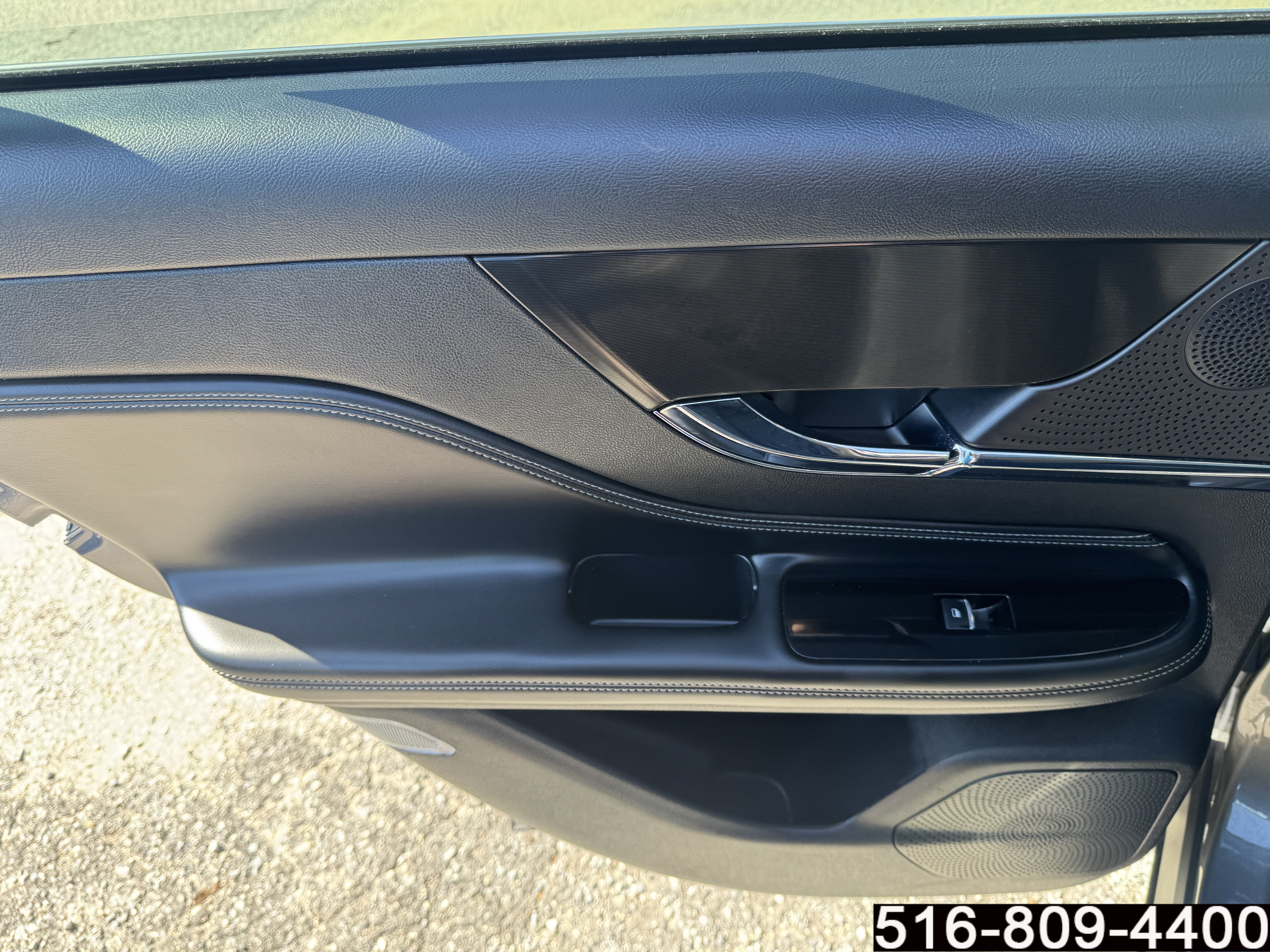 Used 2023 Lincoln Corsair AWD w/ Equipment Group 101A image 37