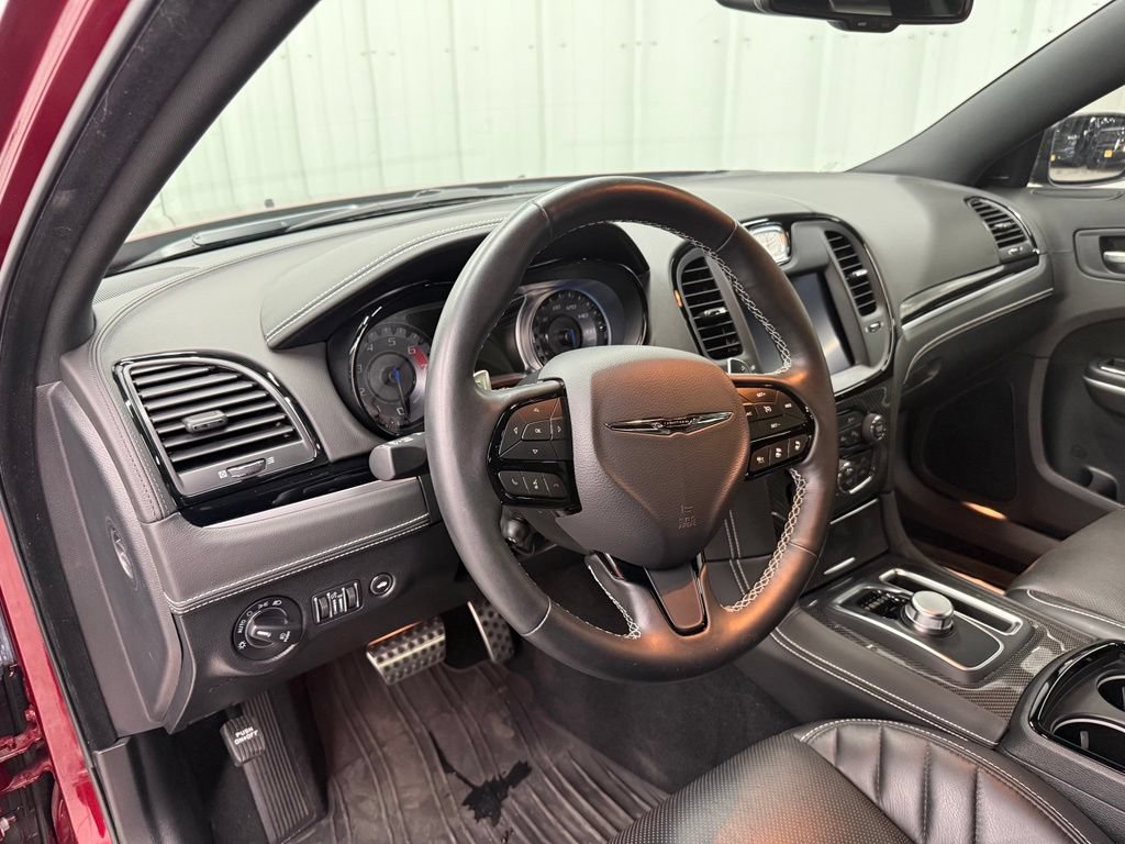 Used 2023 Chrysler 300 C RWD image 19