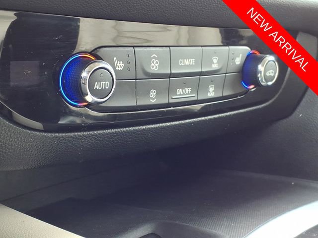 Used 2019 Buick Enclave Essence image 22