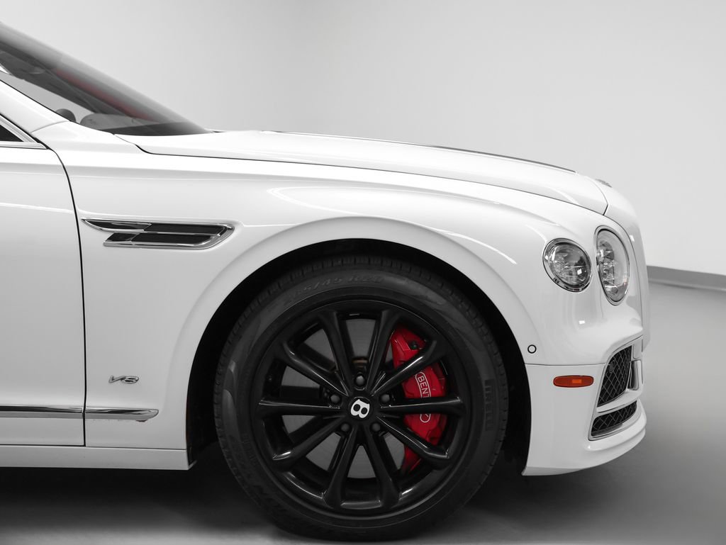 Used 2022 Bentley Flying Spur V8 AWD/4WD image 12