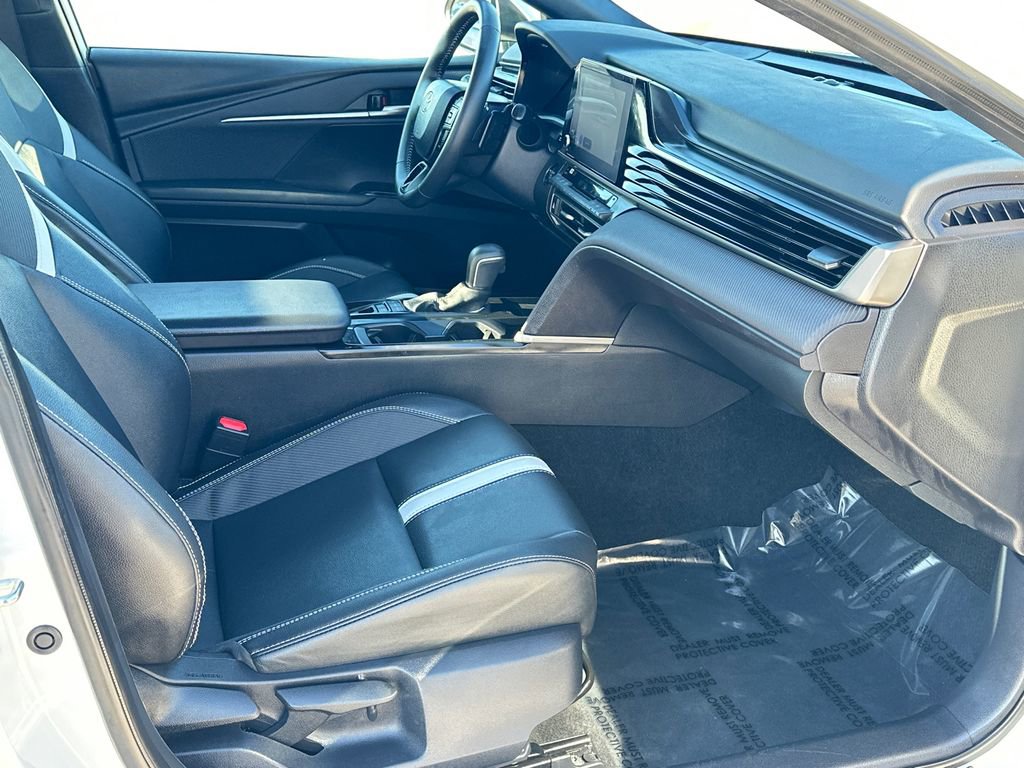 Certified 2025 Toyota Camry SE image 8
