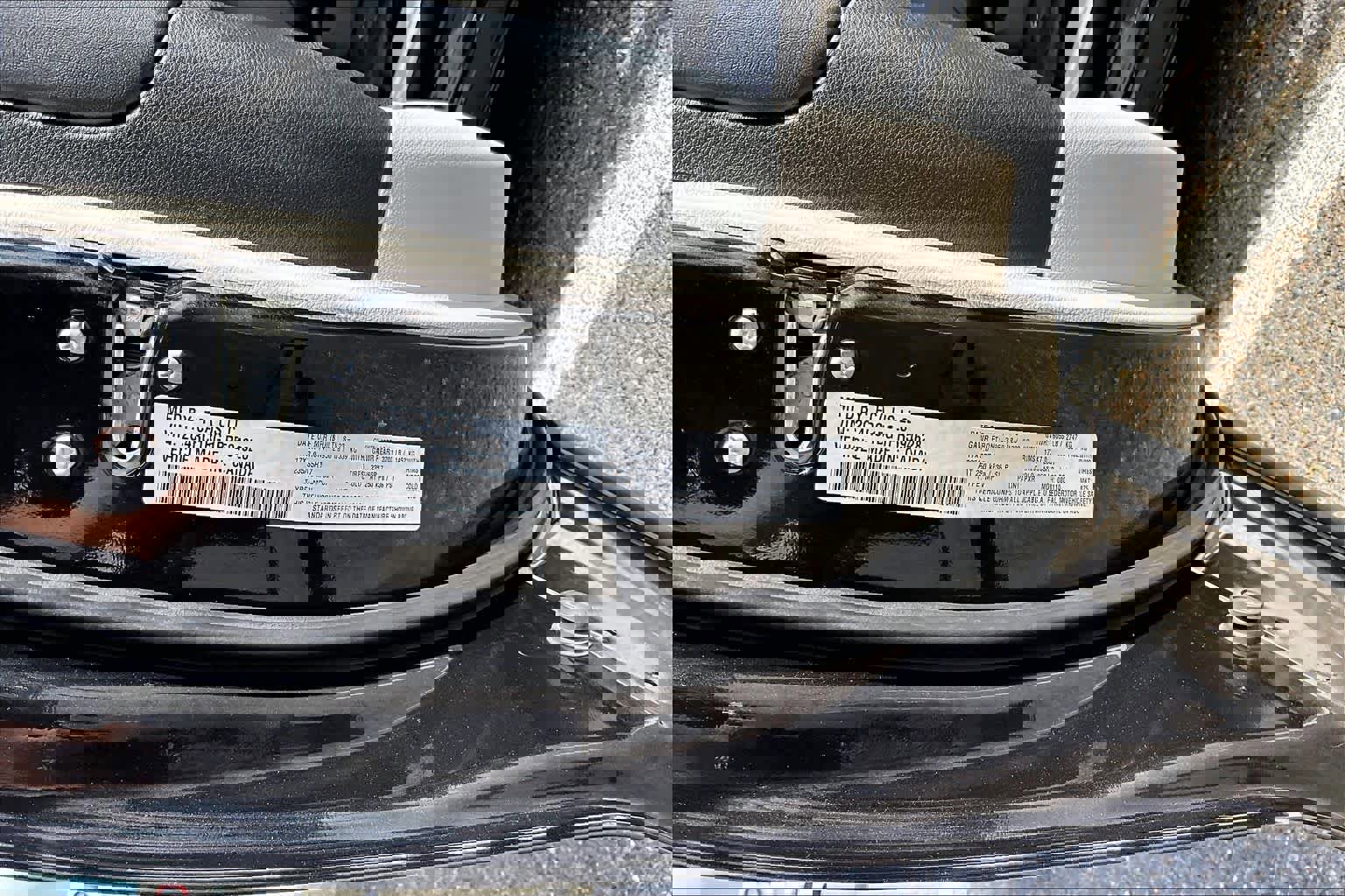 Used 2024 Chrysler Pacifica Touring-L image 36