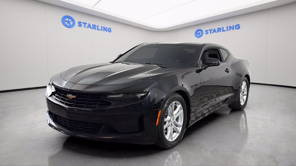 Used 2020 Chevrolet Camaro LS RWD image 16