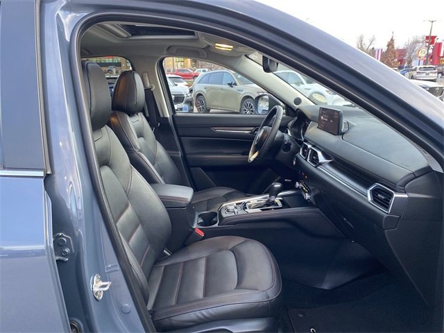 Certified 2023 MAZDA CX-5 Carbon Edition image 29
