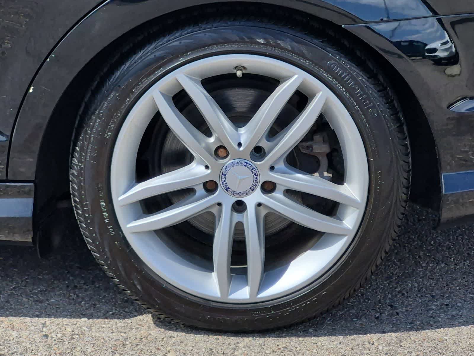 Used 2012 Mercedes-Benz C 300 4MATIC Sedan image 14