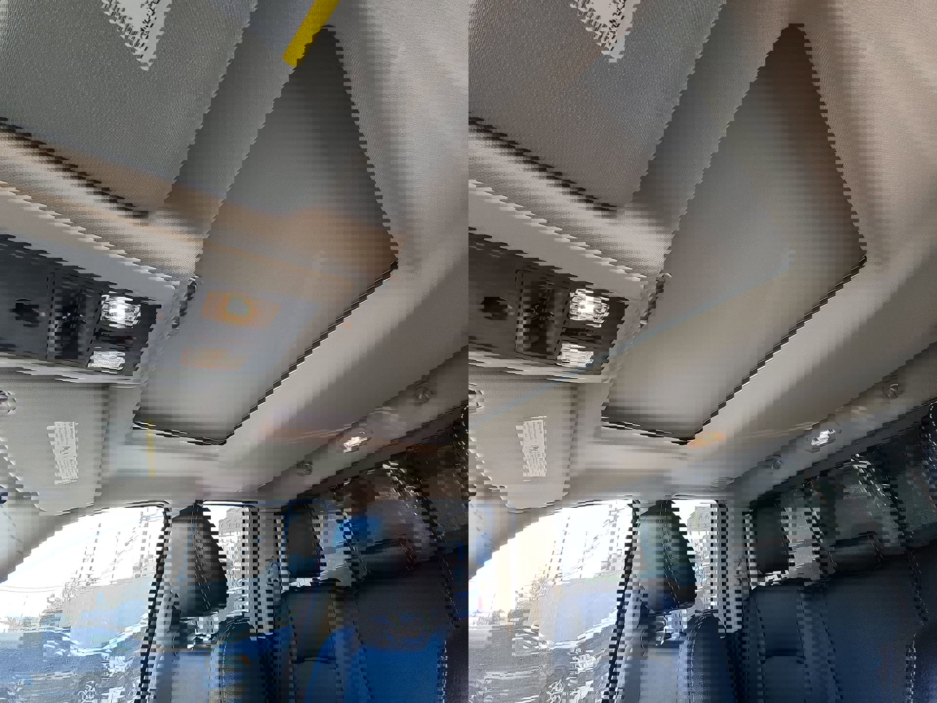 Certified 2016 RAM 1500 Laramie w/ Convenience Group image 16