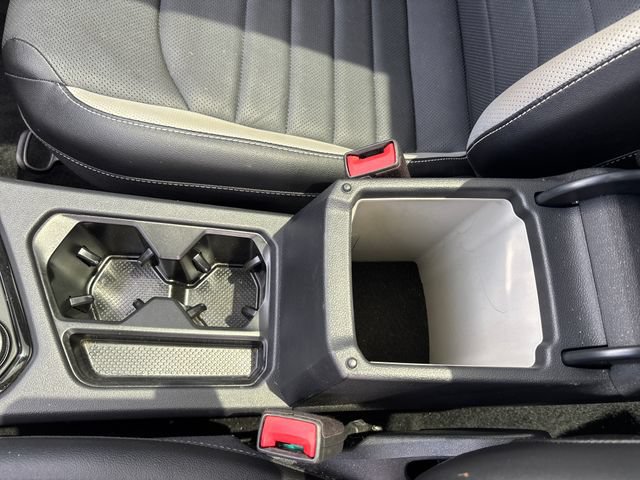 Certified 2023 Volkswagen Taos SEL AWD/4WD image 28