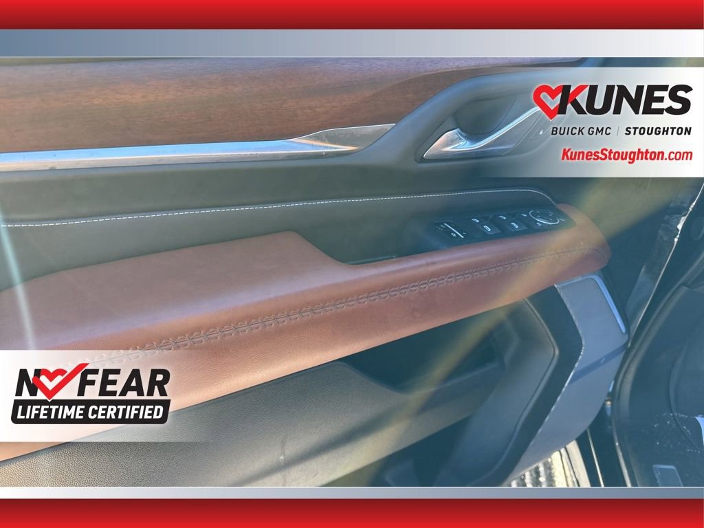 Used 2024 GMC Yukon XL Denali Ultimate AWD/4WD image 16