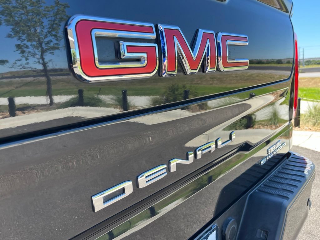 Used 2020 GMC Sierra 1500 Denali w/ Technology Package AWD/4WD image 8