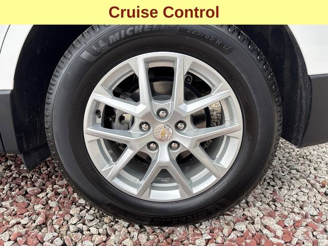 Used 2024 Chevrolet Equinox LS image 9