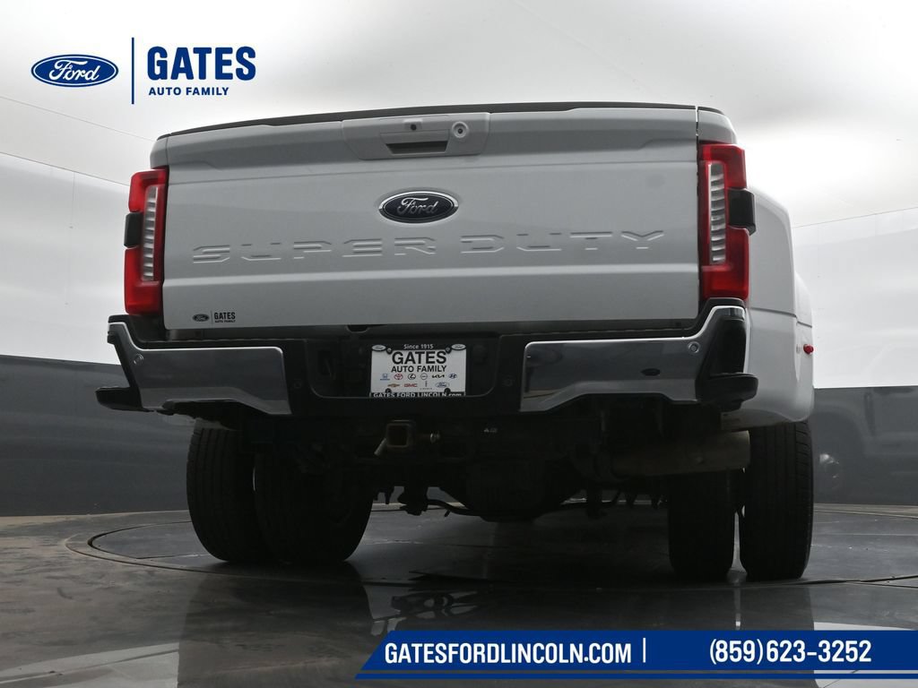 Used 2025 Ford F350 Lariat AWD/4WD image 36