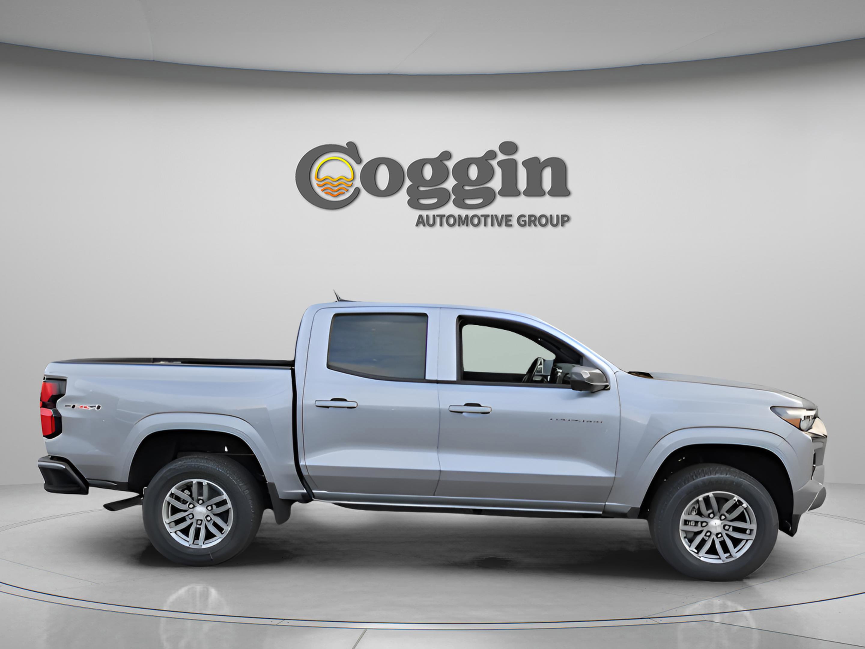 New 2026 Chevrolet Colorado LT w/ LT Convenience Package AWD/4WD image 6