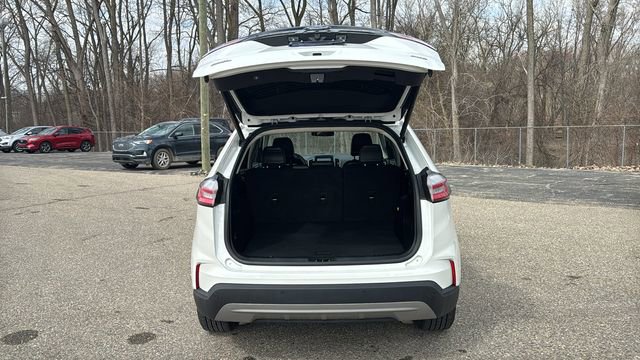 Certified 2023 Ford Edge SEL w/ Convenience Package image 28