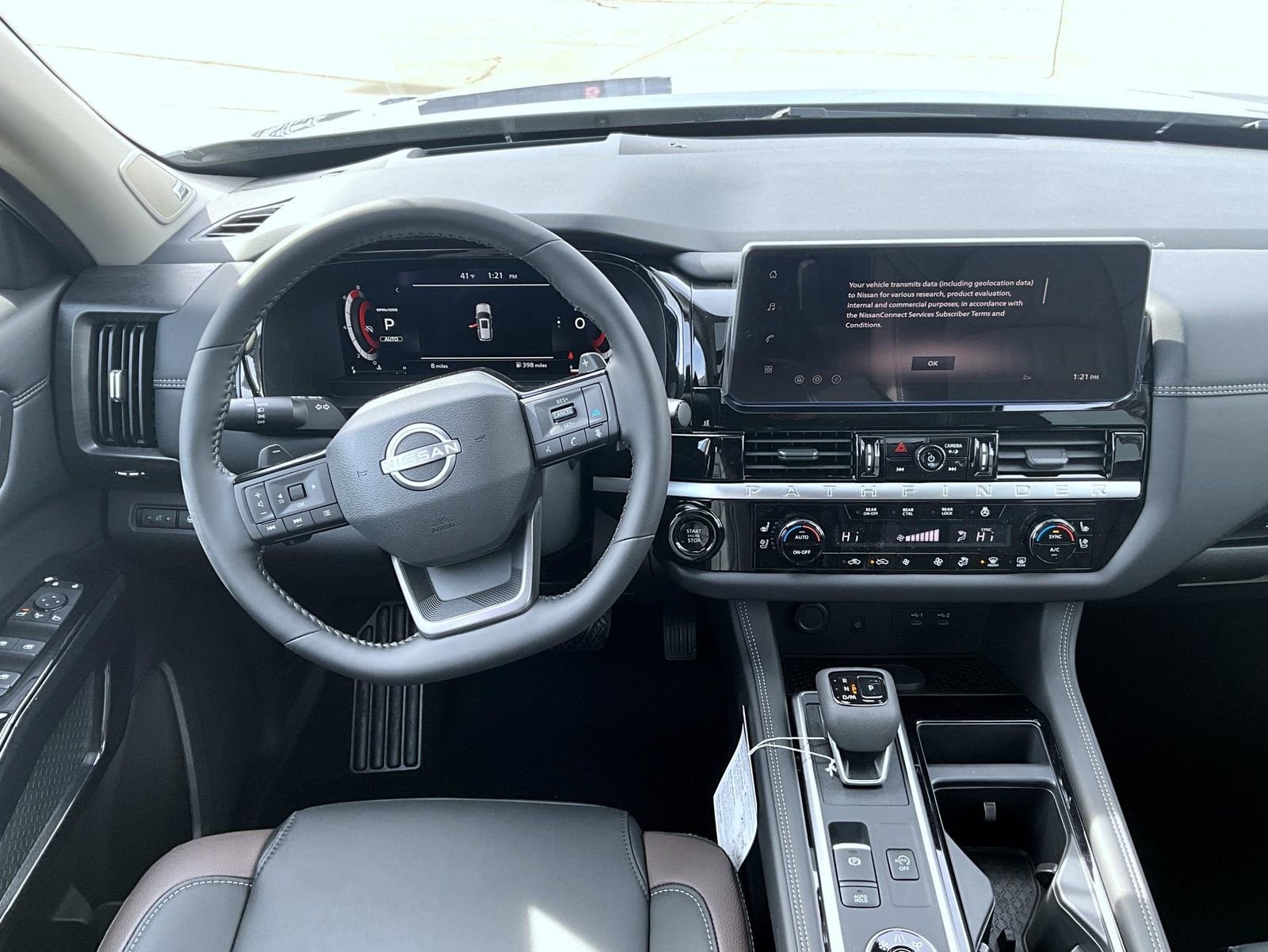 New 2026 Nissan Pathfinder Platinum AWD/4WD image 14