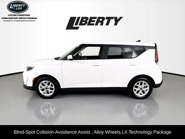 Used 2025 Kia Soul LX w/ LX Technology Package image 4
