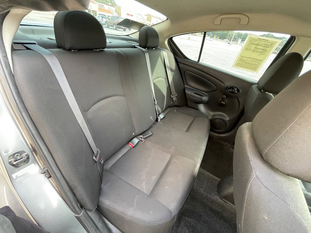 Used 2019 Nissan Versa S Plus image 23