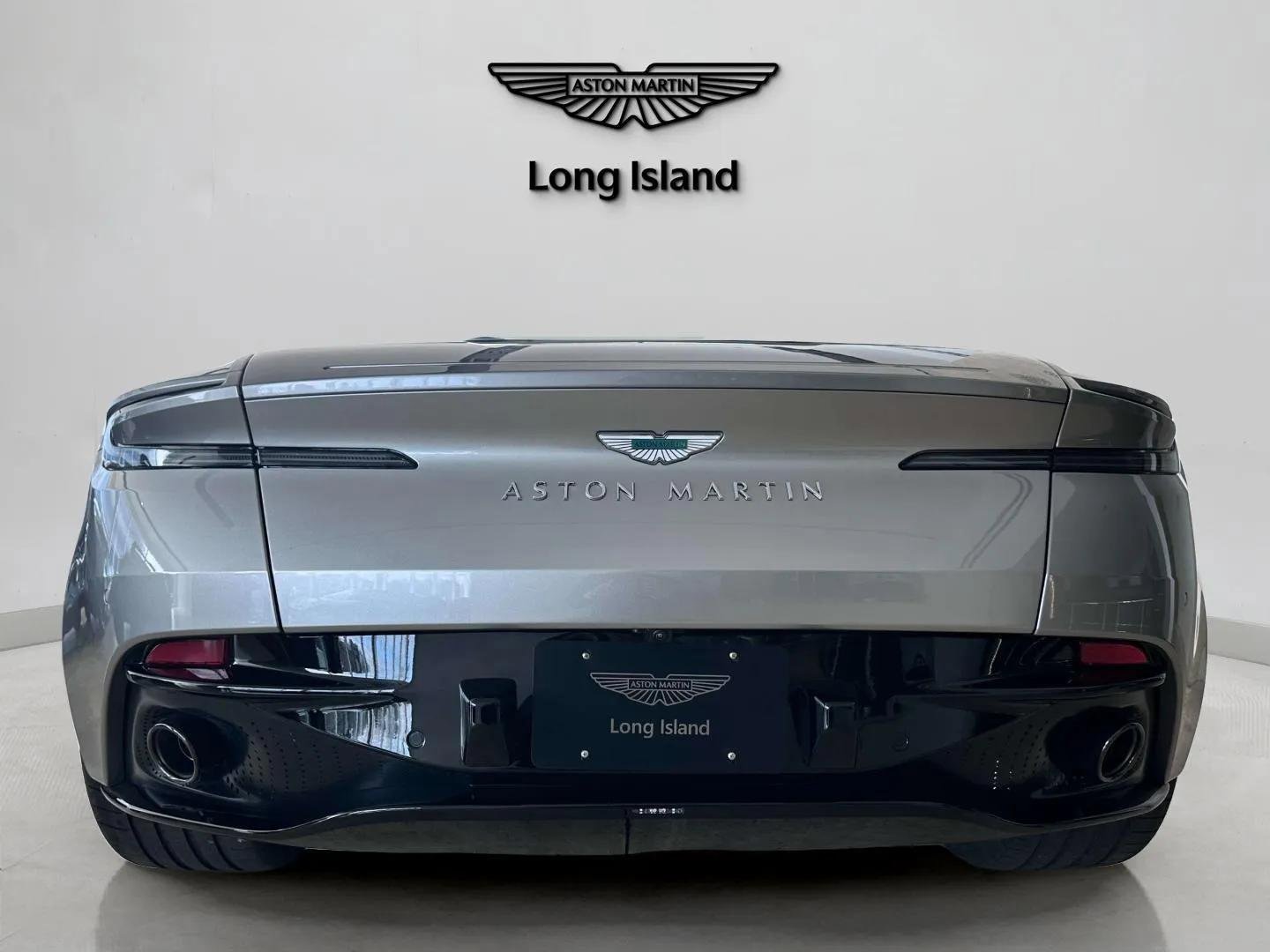 New 2025 Aston Martin DB12 Convertible image 16