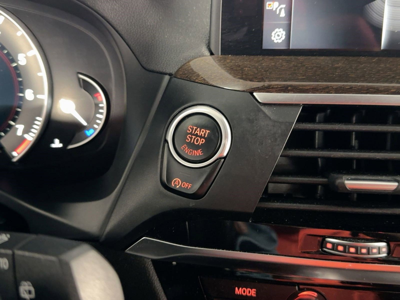 Used 2019 BMW X3 sDrive30i image 24