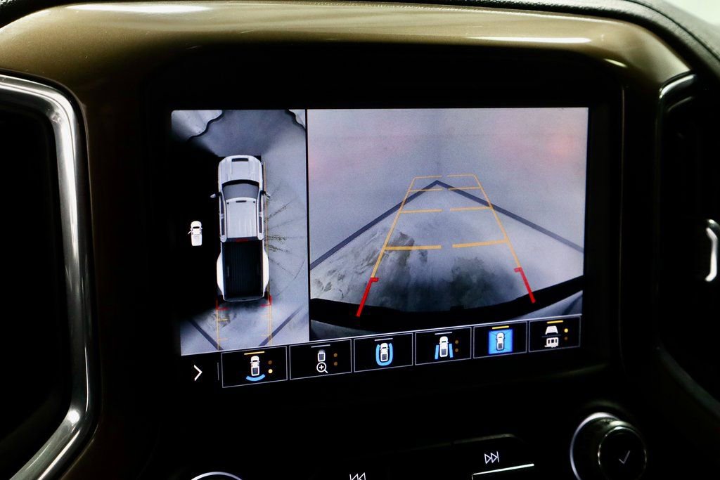 Used 2021 Chevrolet Silverado 3500 High Country image 2