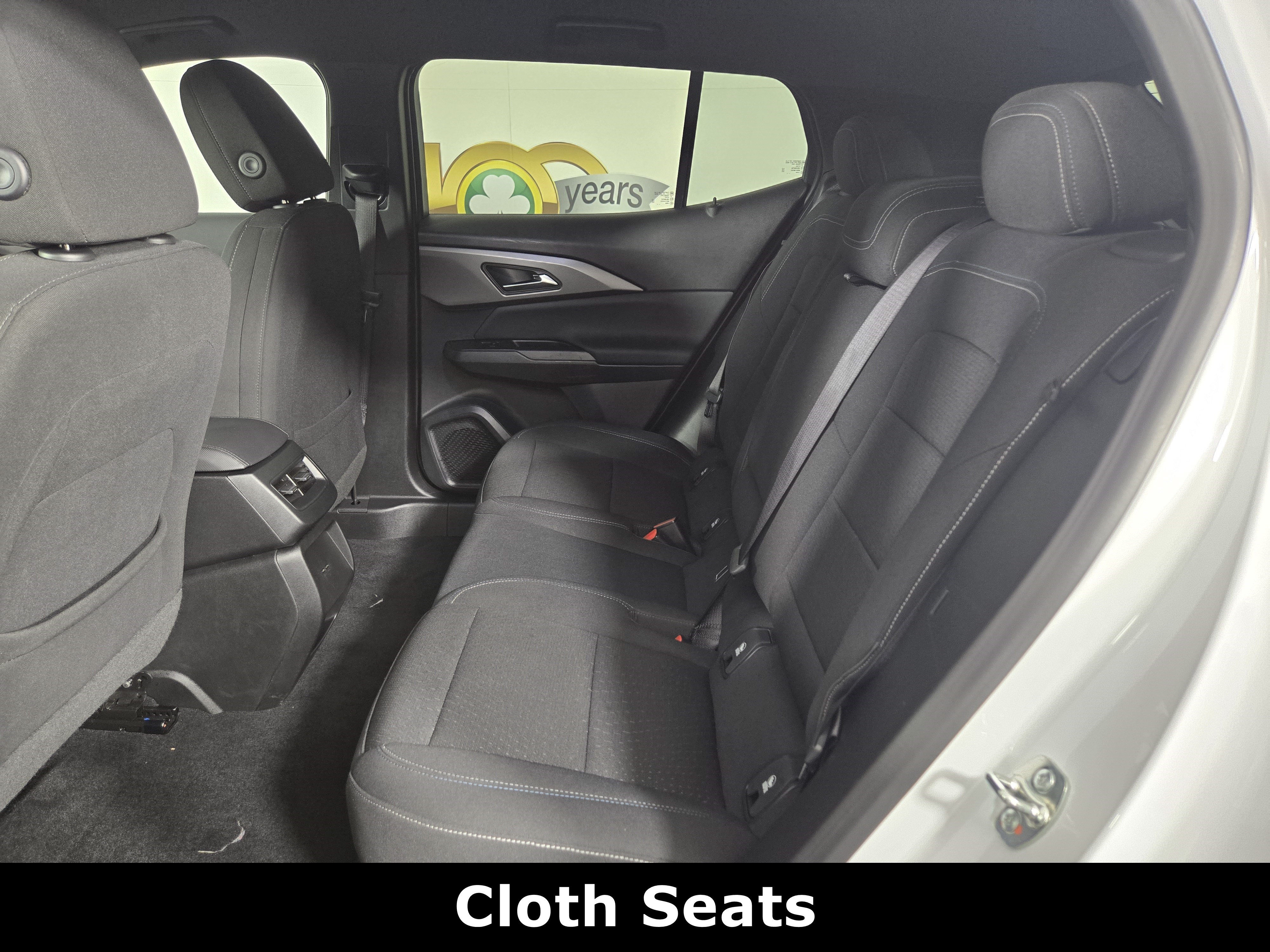 Certified 2025 Chevrolet Equinox EV LT FWD image 12