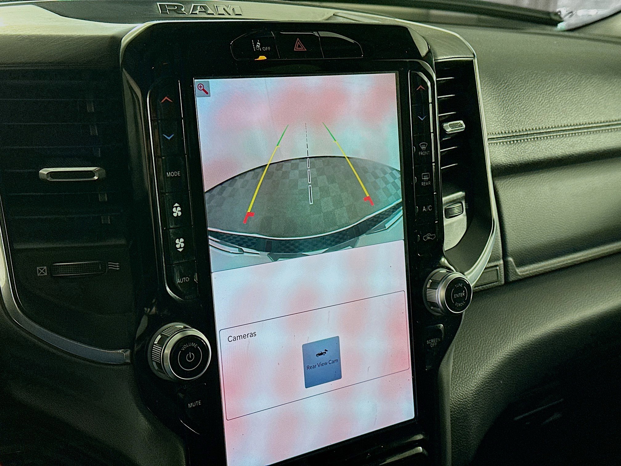 Used 2025 RAM 1500 Laramie image 23