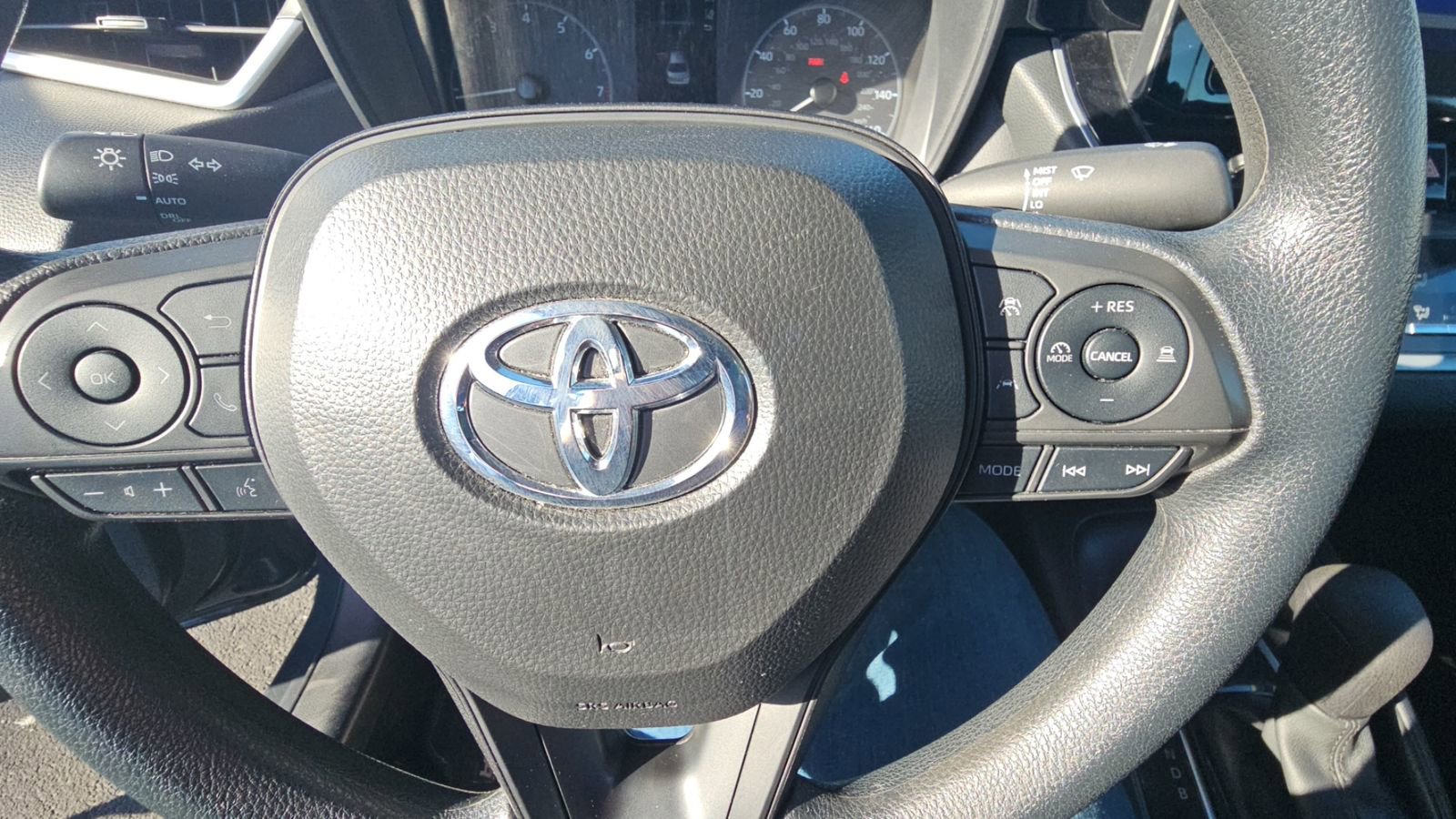 Certified 2024 Toyota Corolla LE w/ LE Convenience Package FWD image 12