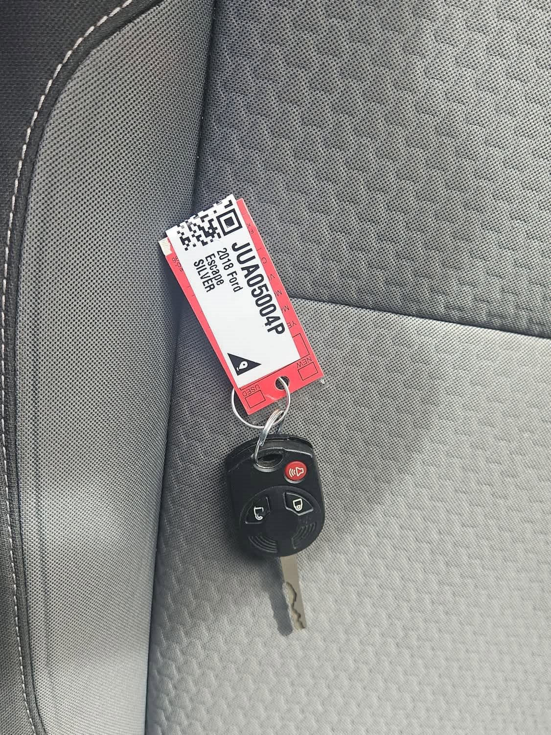 Used 2018 Ford Escape SE image 20