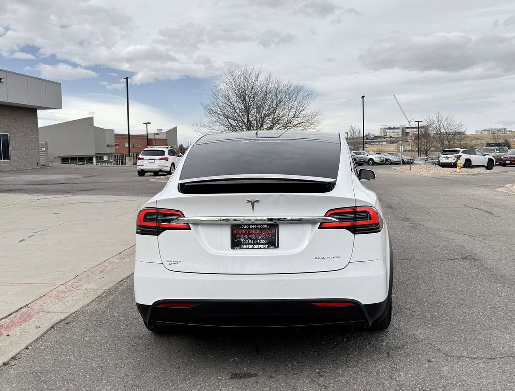 Used 2019 Tesla Model X P100D image 8