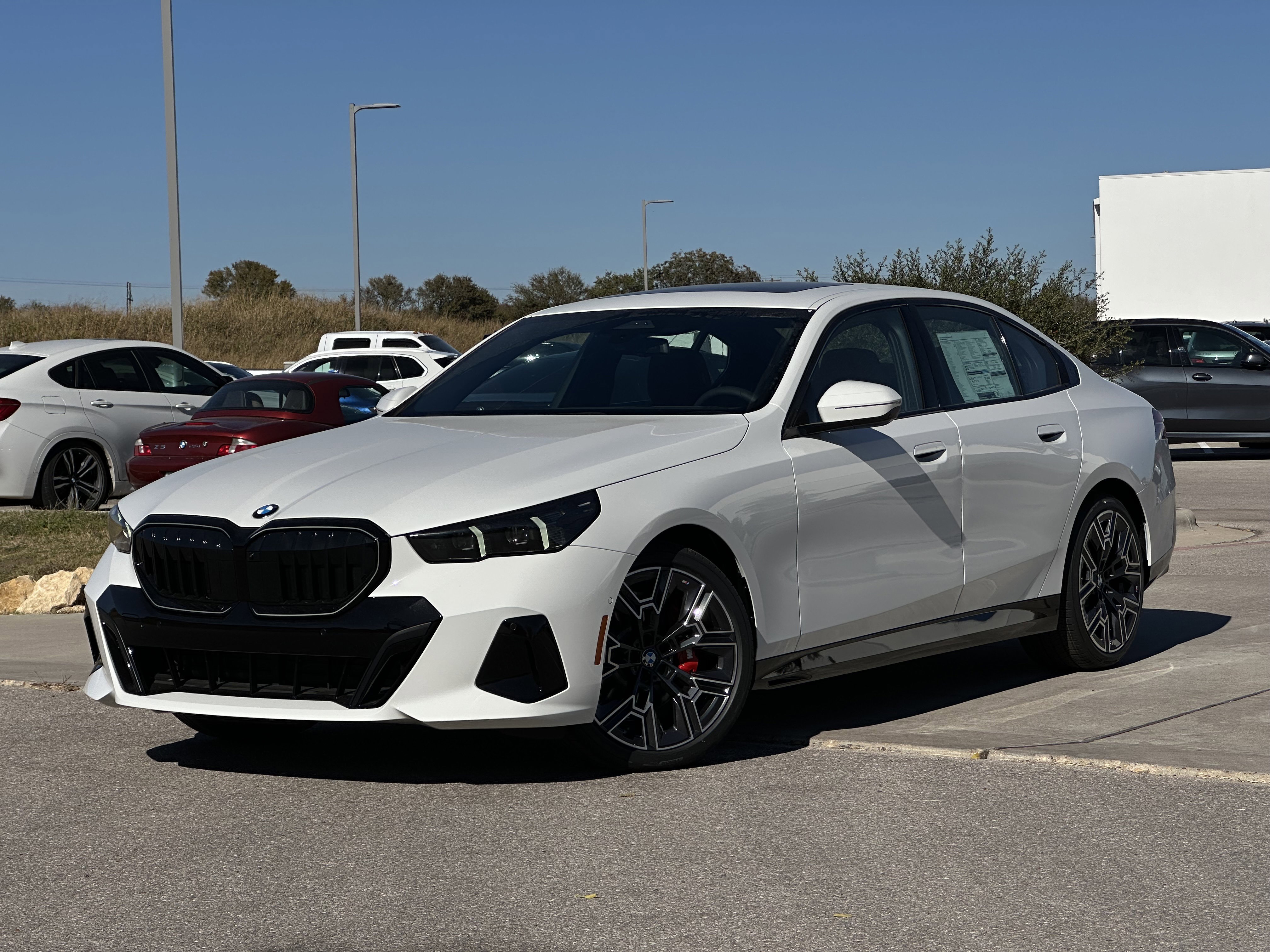 New 2026 BMW 530i w/ M Sport Package RWD image 1