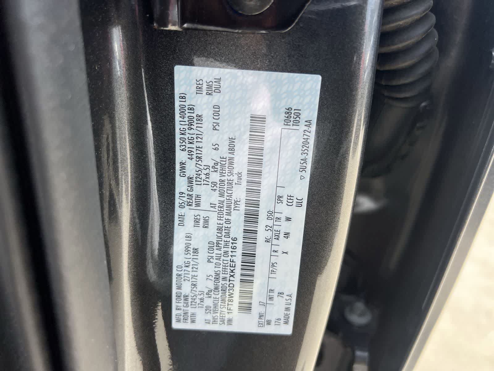 Used 2019 Ford F350 Platinum w/ Platinum Ultimate Package AWD/4WD image 42