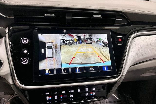 Used 2022 Chevrolet Bolt EUV Premier w/ Sun & Sound Package FWD image 14