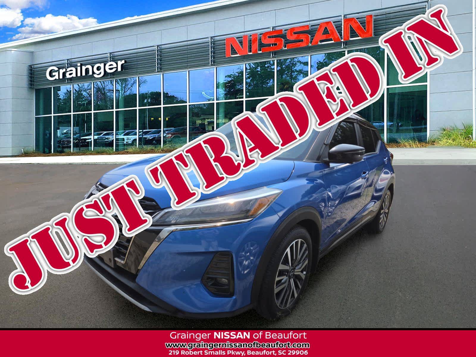 Used 2023 Nissan Kicks SR w/ SR Premium Package FWD image 1