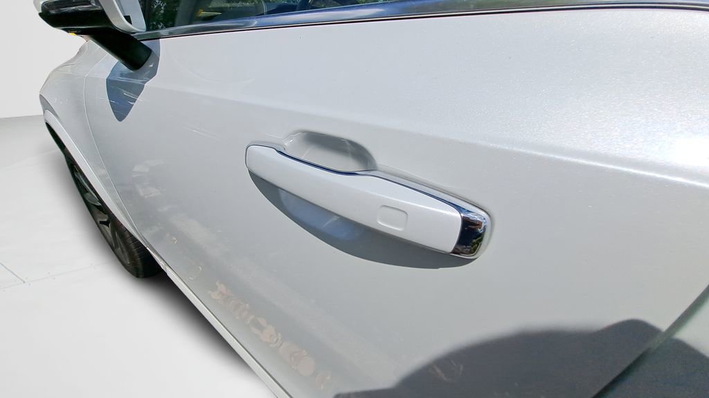 Used 2018 Volvo XC90 T6 Momentum w/ Convenience Package image 28