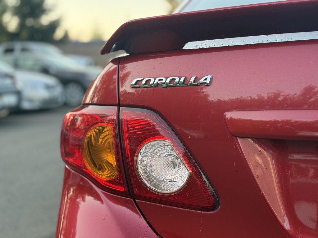 Used 2010 Toyota Corolla S FWD image 33