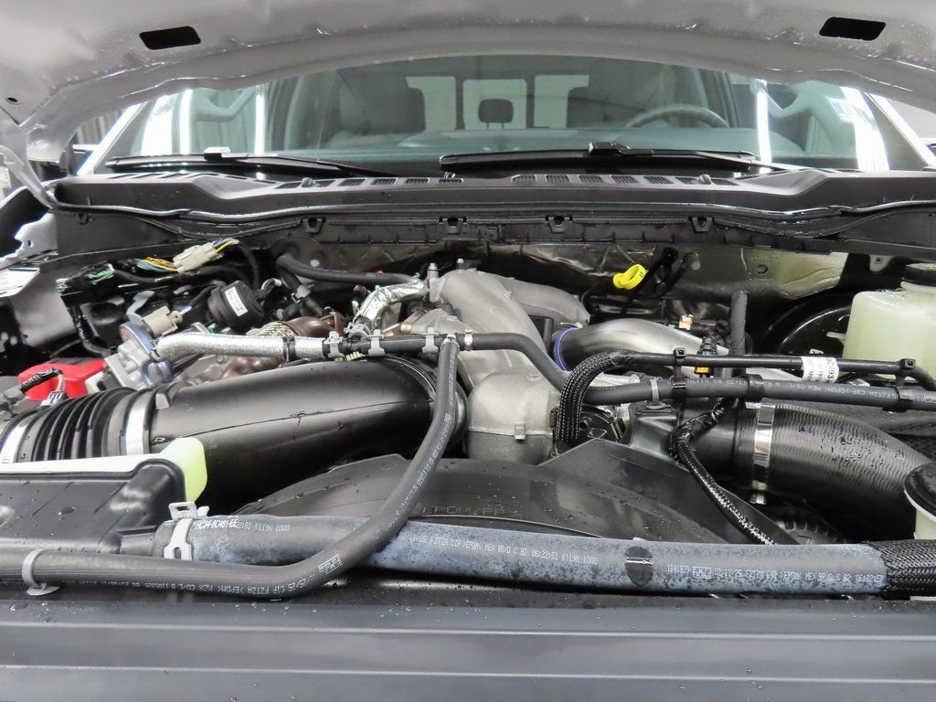 Used 2025 Ford F350 XLT AWD/4WD image 22