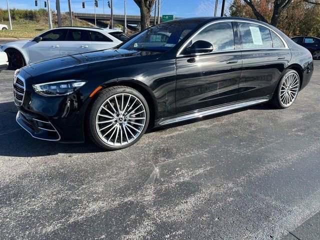 Certified 2022 Mercedes-Benz S 580 4MATIC Sedan image 4