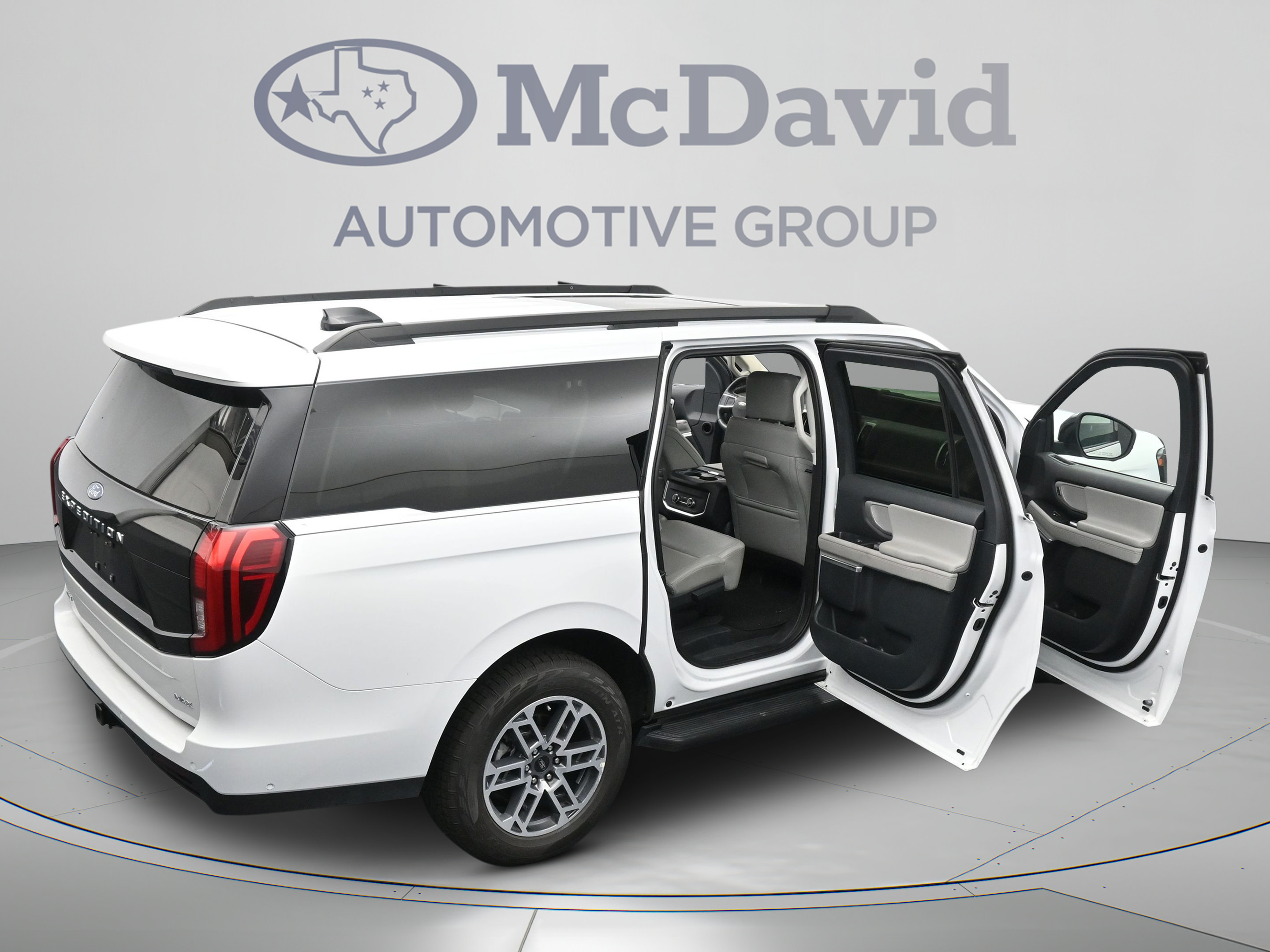 Used 2025 Ford Expedition Max Active AWD/4WD image 47