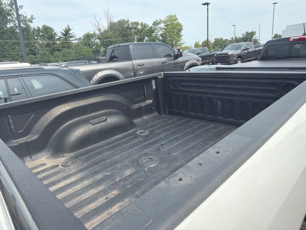 Used 2021 RAM 2500 Big Horn w/ Night Edition AWD/4WD image 8