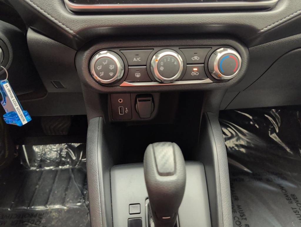 Used 2025 Nissan Versa S w/ Trunk Package FWD image 20