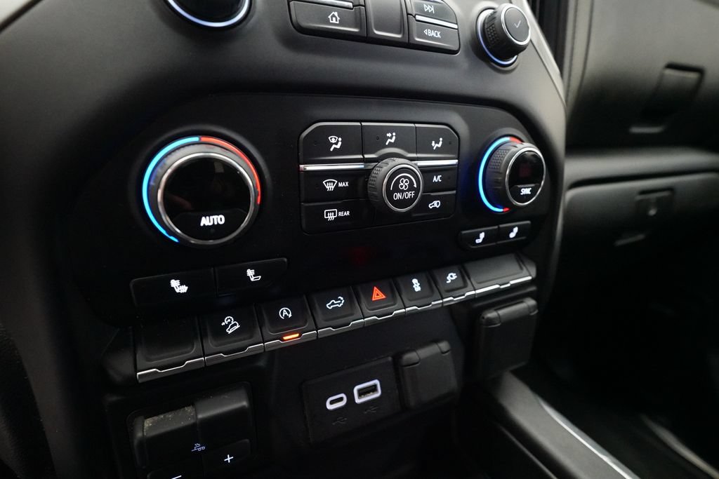 Used 2020 Chevrolet Silverado 1500 LT Trail Boss AWD/4WD image 20