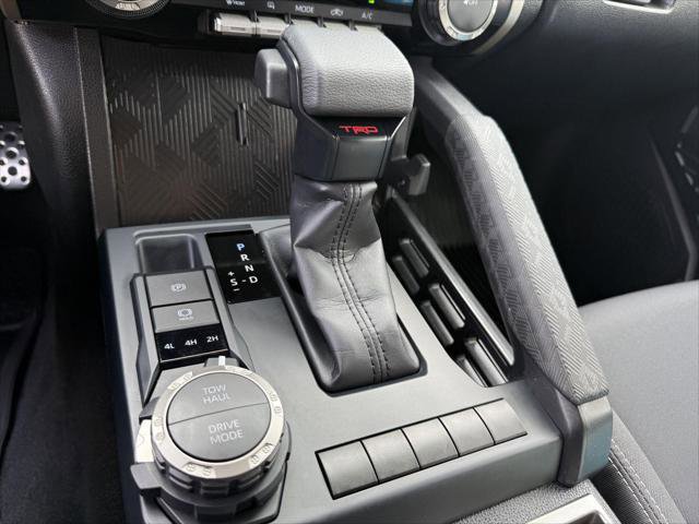 Certified 2025 Toyota Tacoma TRD Sport AWD/4WD image 18