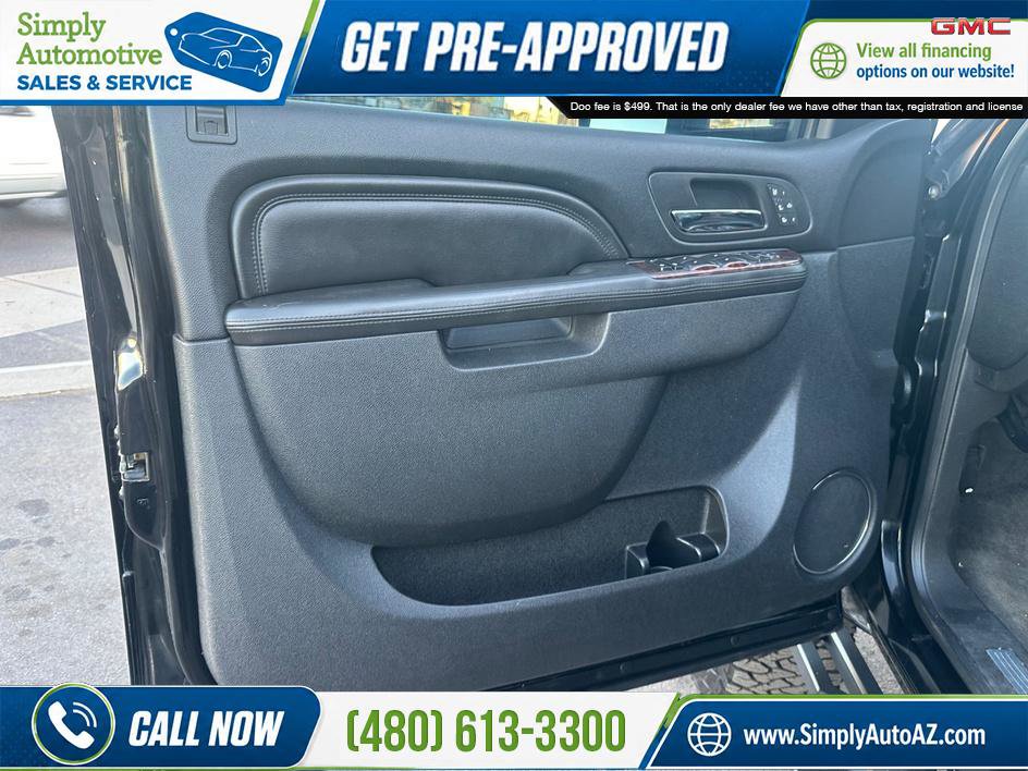 Used 2013 GMC Sierra 2500 Denali w/ Suspension Package, Off-Road AWD/4WD image 23