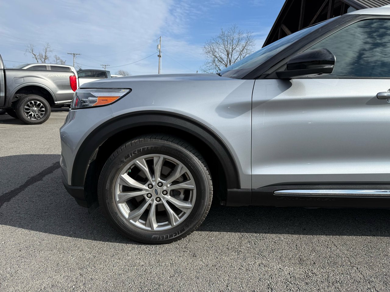 Used 2020 Ford Explorer Limited image 40