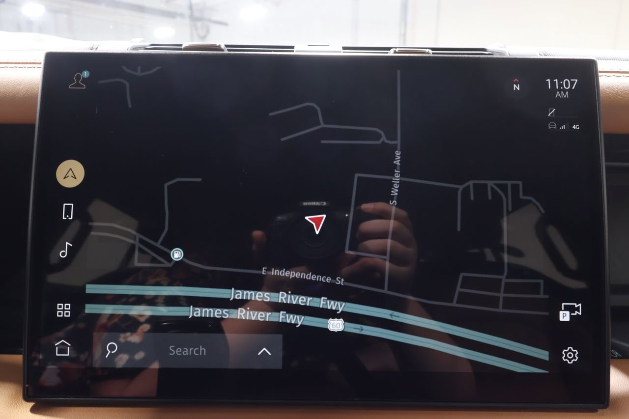 Used 2023 Land Rover Defender 130 X image 13