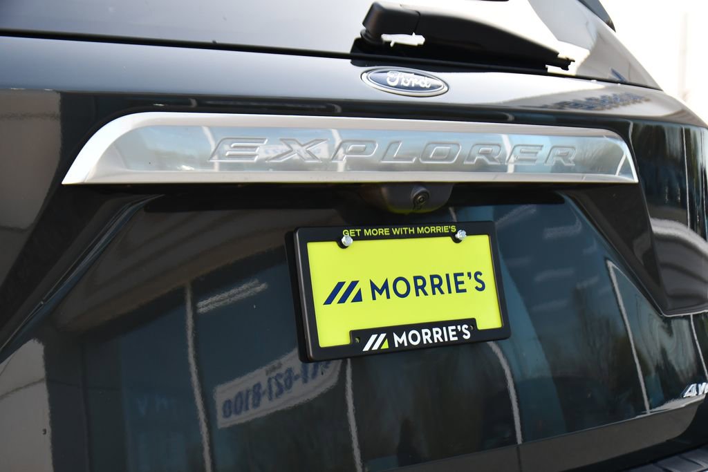 Used 2023 Ford Explorer Platinum w/ Technology Package AWD/4WD image 43