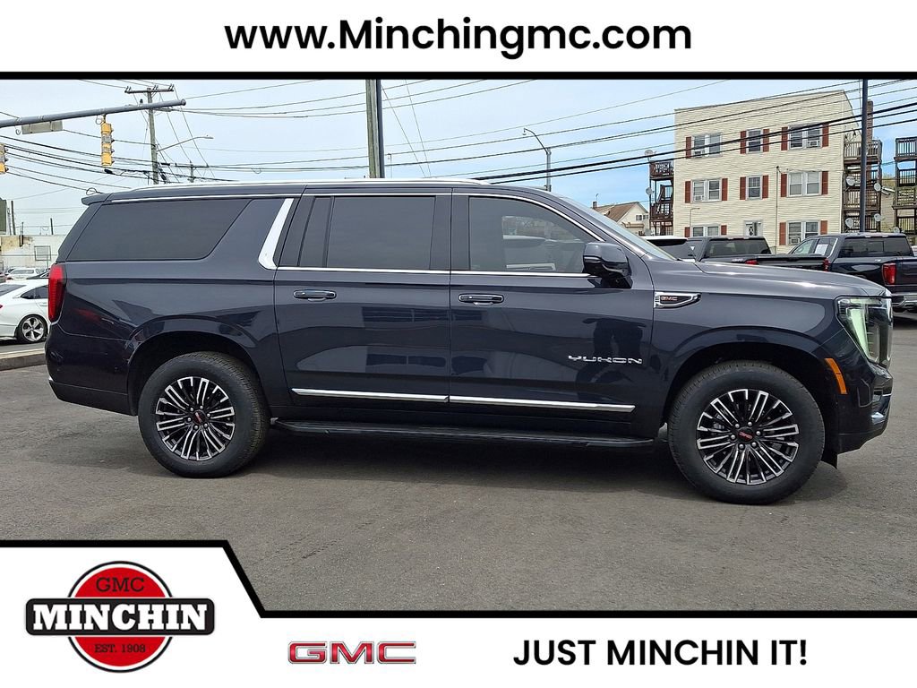 Used 2025 GMC Yukon XL Elevation w/ Technology Package AWD/4WD image 7