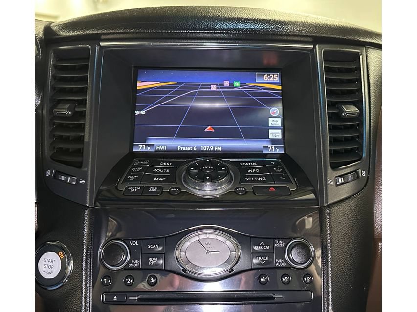 Used 2010 INFINITI FX35 2WD w/ Navigation Pkg image 27